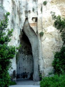 Siracusa, Orecchio di Dioniso